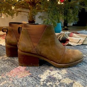 Sorel Cate Chelsea Casual Shoe Women’s Size 9.5